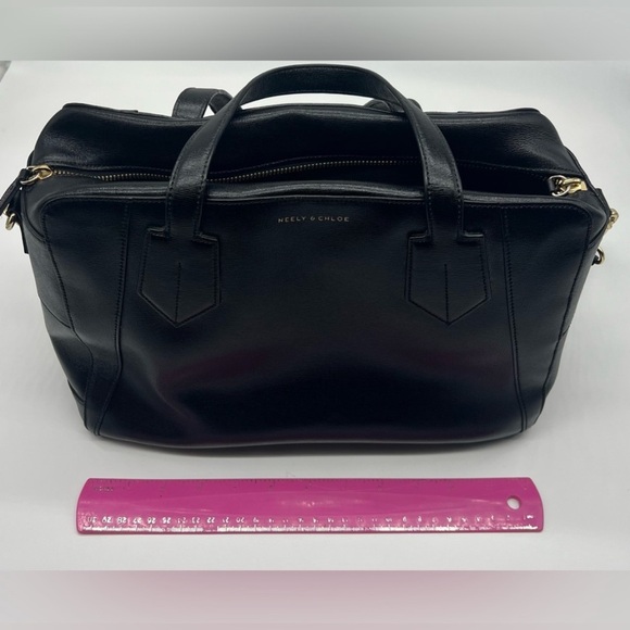 Neely and Chloe black leather shoulder bag - Picture 8 of 15